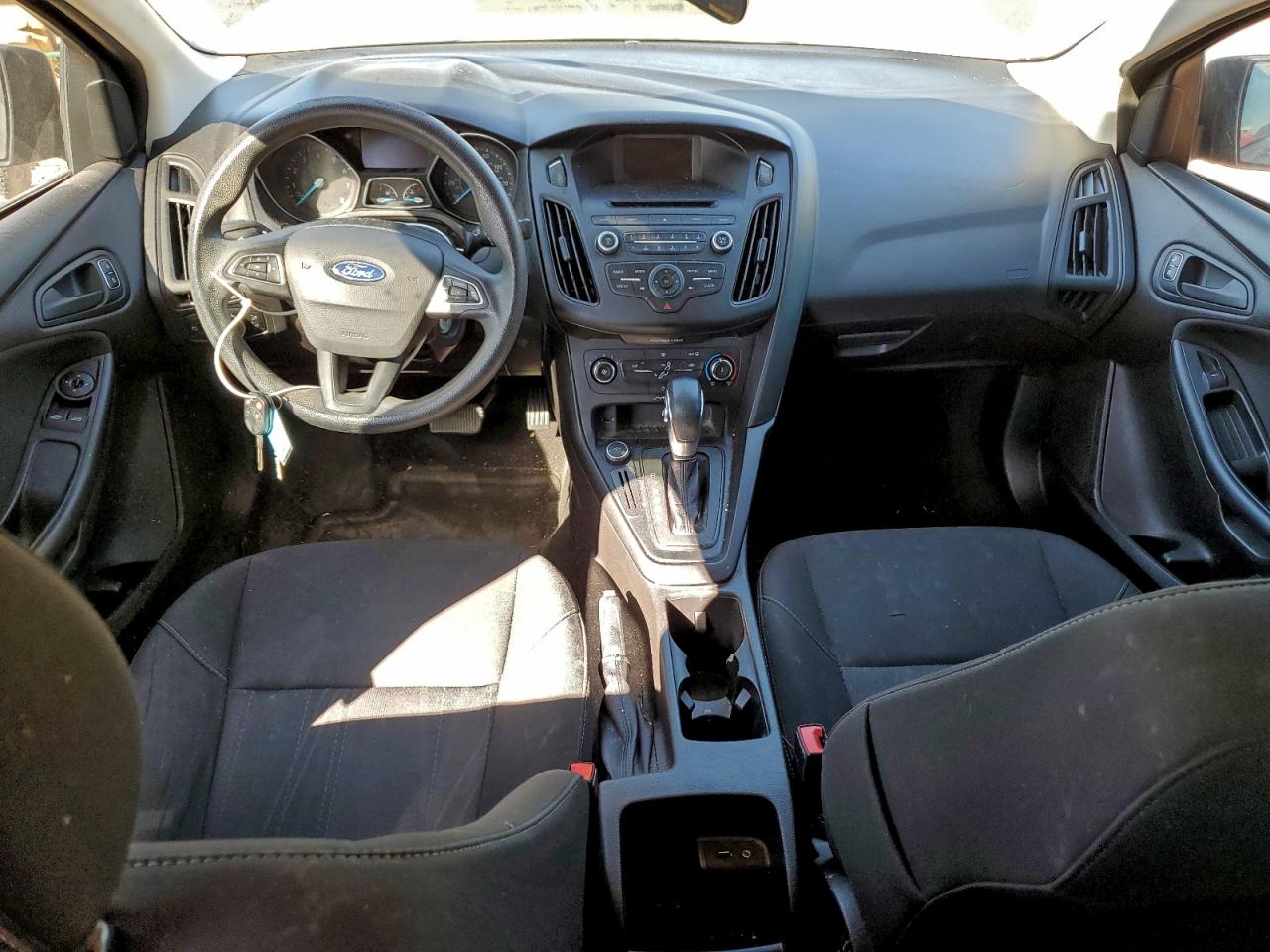 2017 FORD FOCUS S photo 8