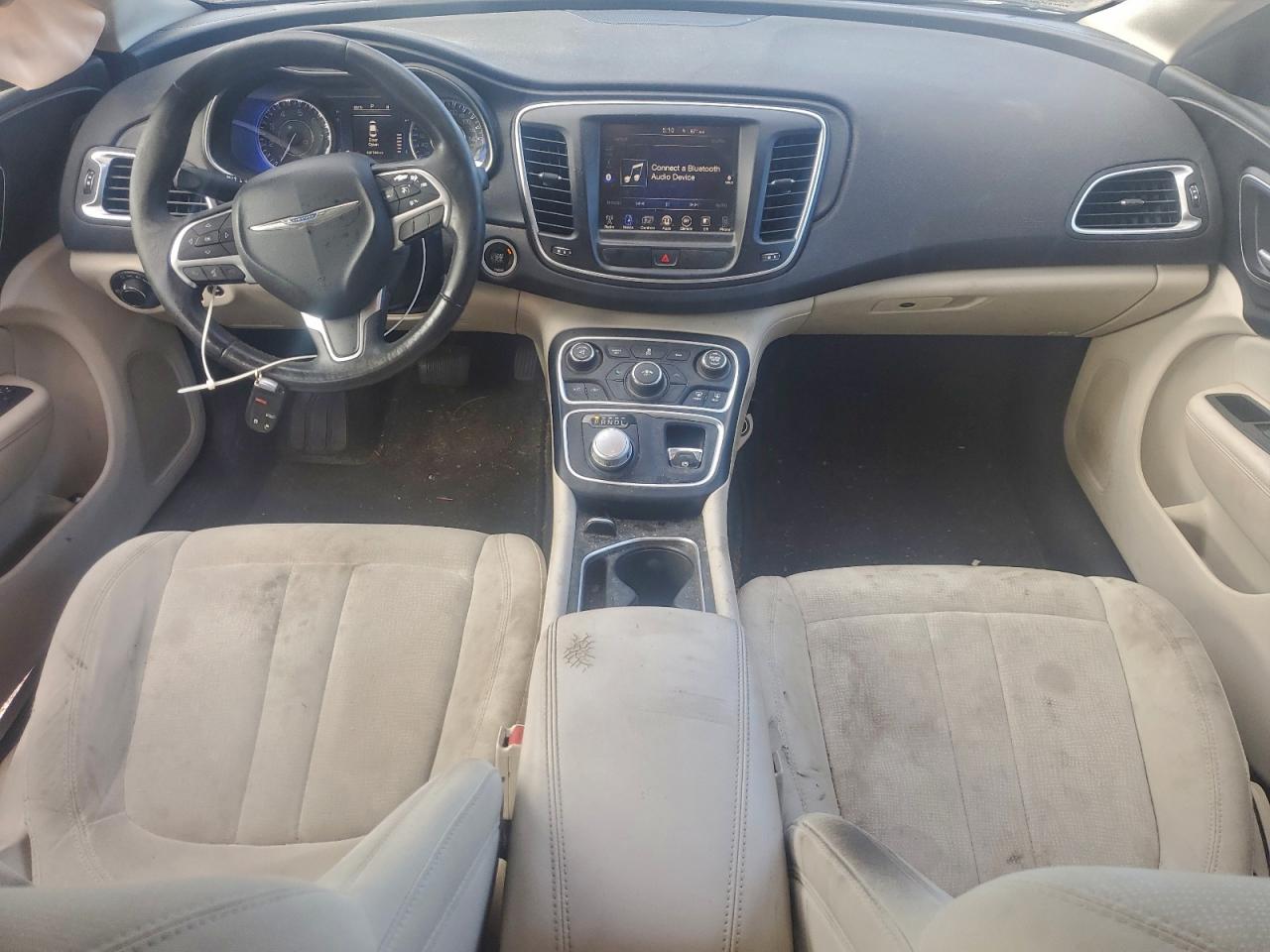 2015 CHRYSLER 200 LIMITED photo 8