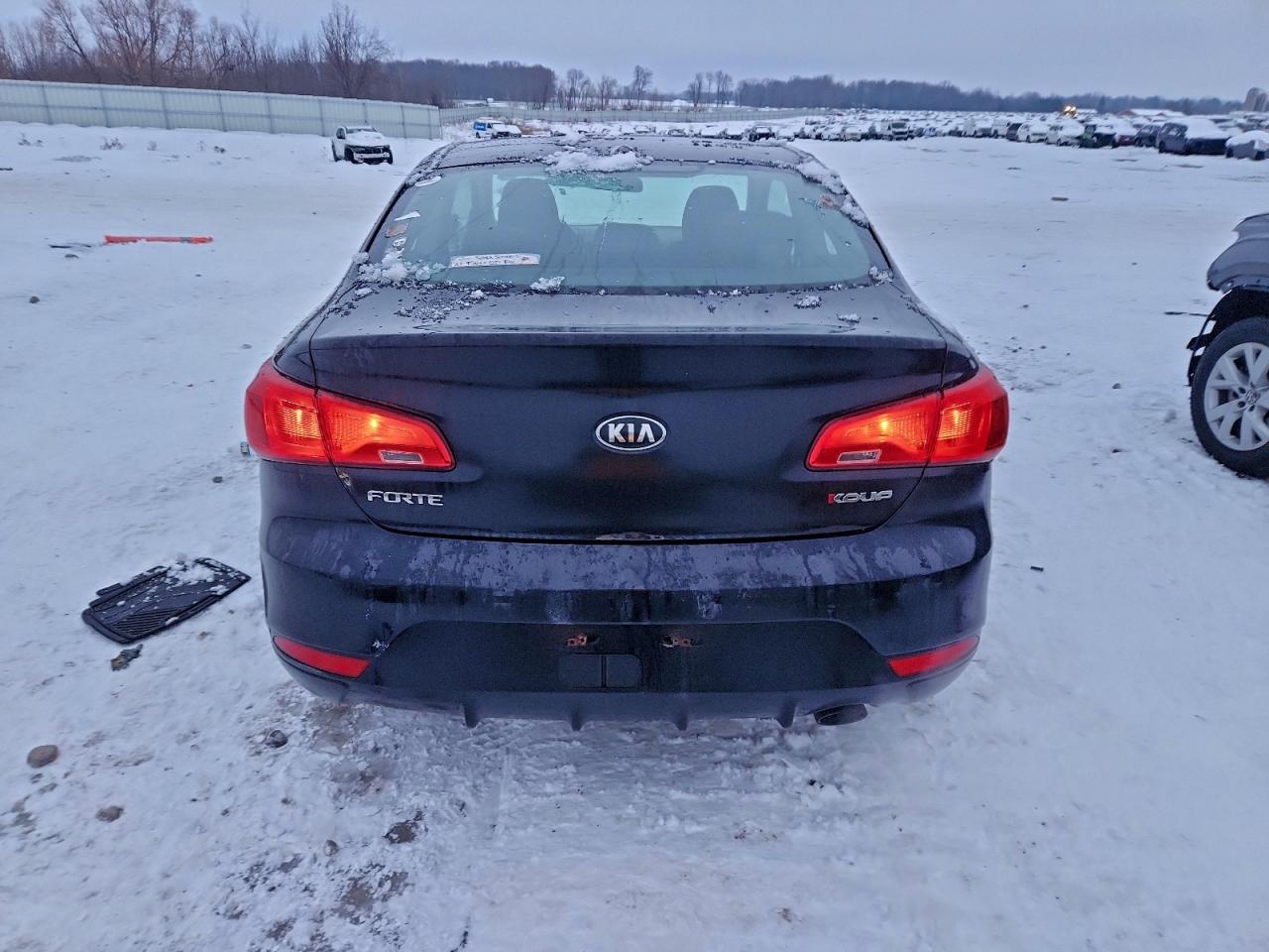2015 KIA FORTE EX photo 11