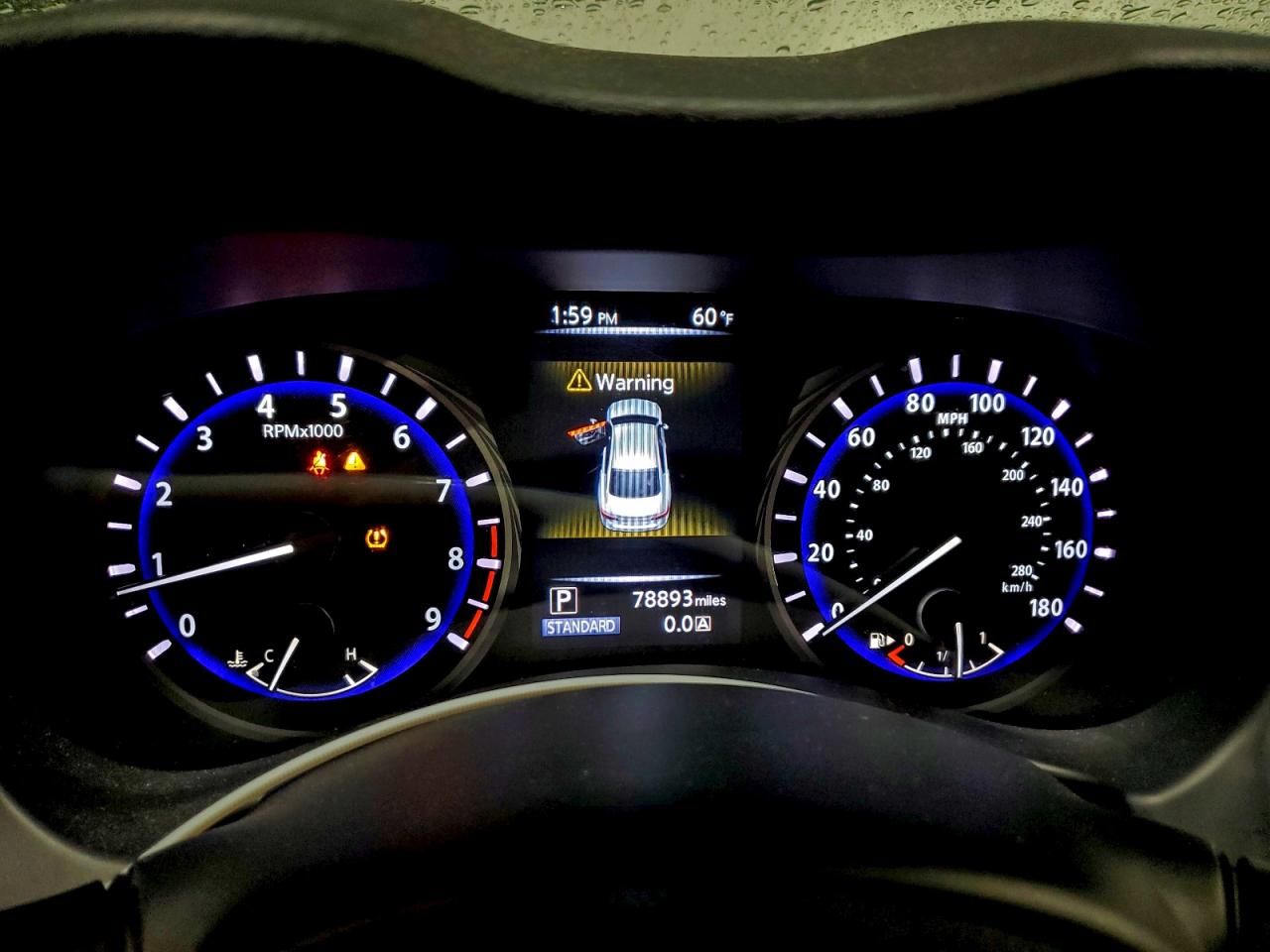 2018 INFINITI Q50 LUXE photo 9