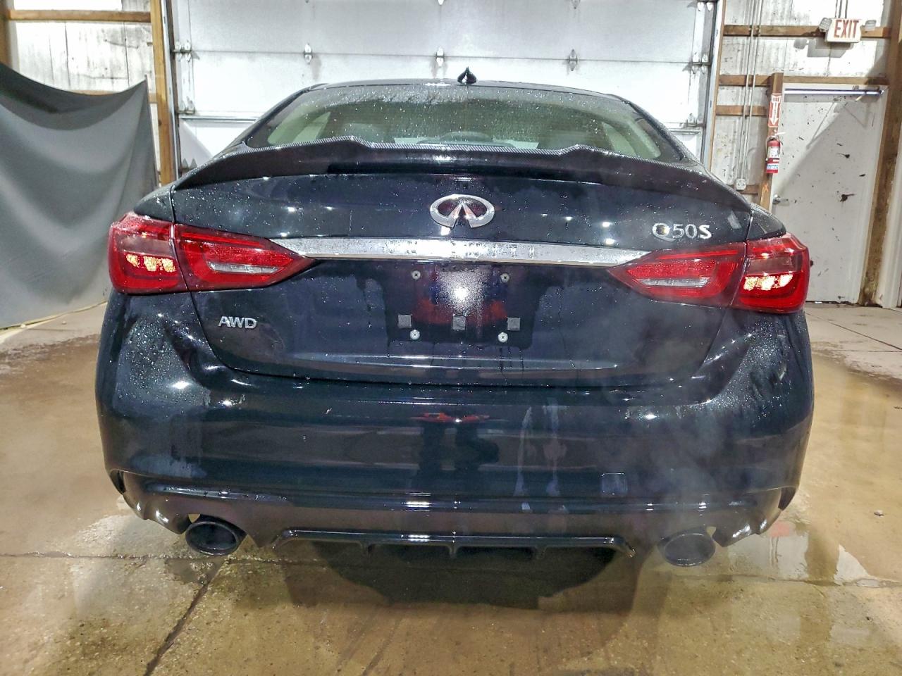 2018 INFINITI Q50 LUXE photo 6