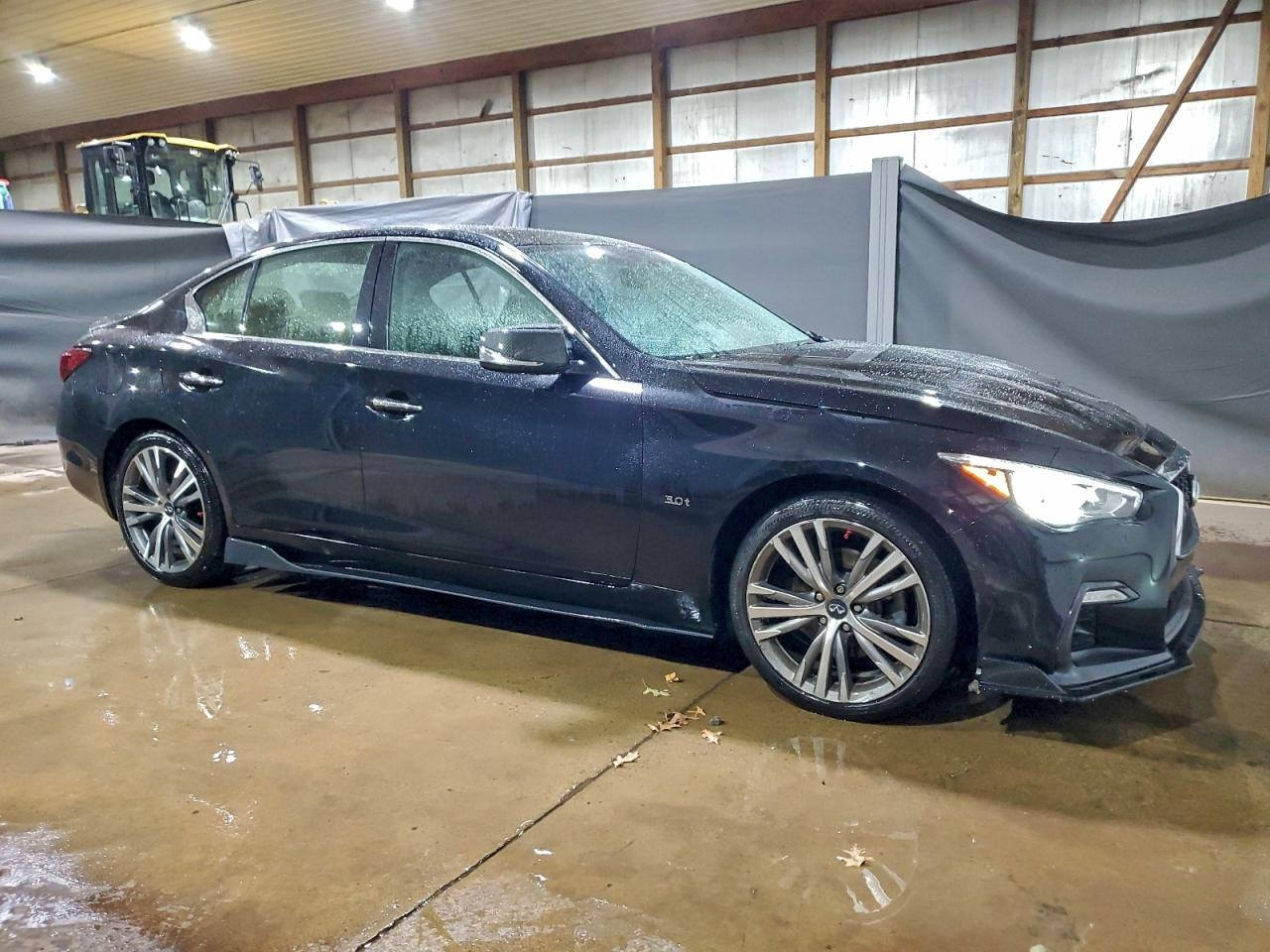 2018 INFINITI Q50 LUXE photo 4