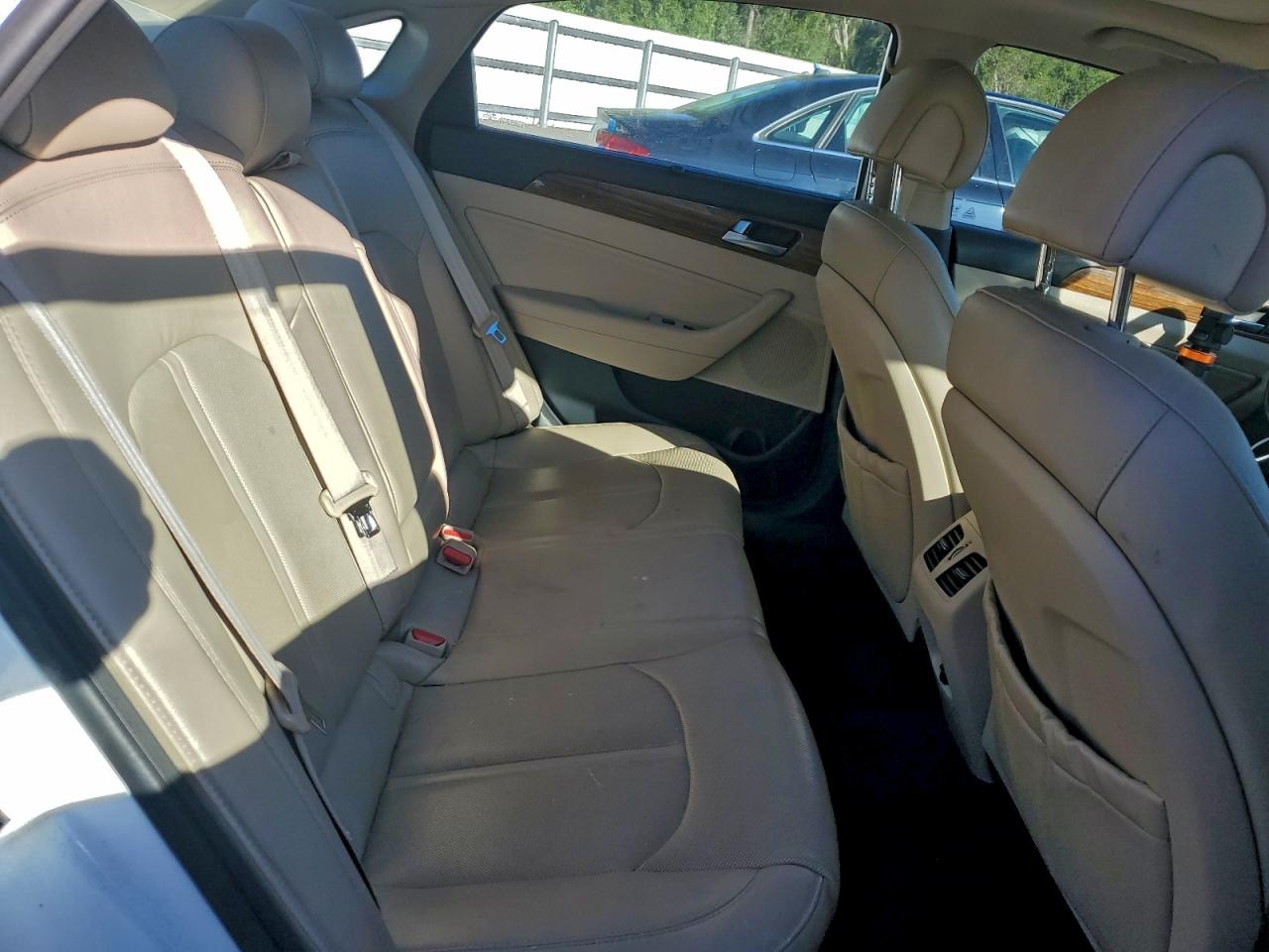 2015 HYUNDAI SONATA SPORT photo 10