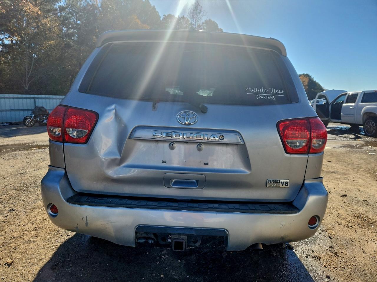 2015 TOYOTA SEQUOIA SR5 photo 6