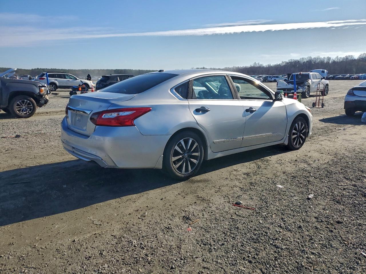 2017 NISSAN ALTIMA 2.5 photo 3
