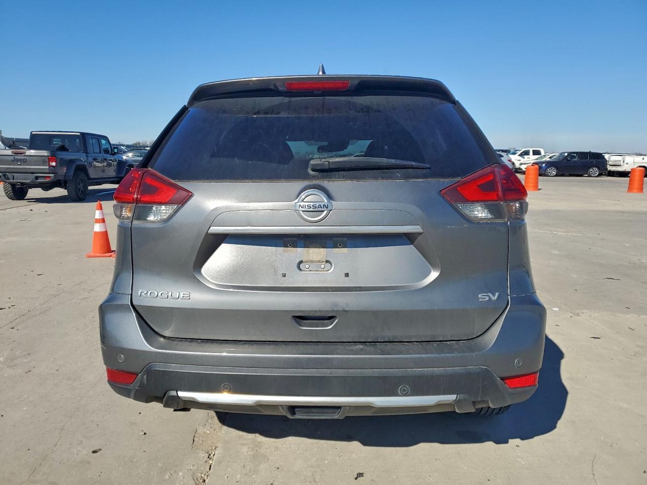 2020 NISSAN ROGUE S photo 16