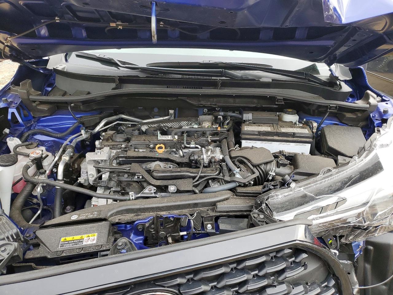2025 TOYOTA COROLLA CROSS LE photo 12