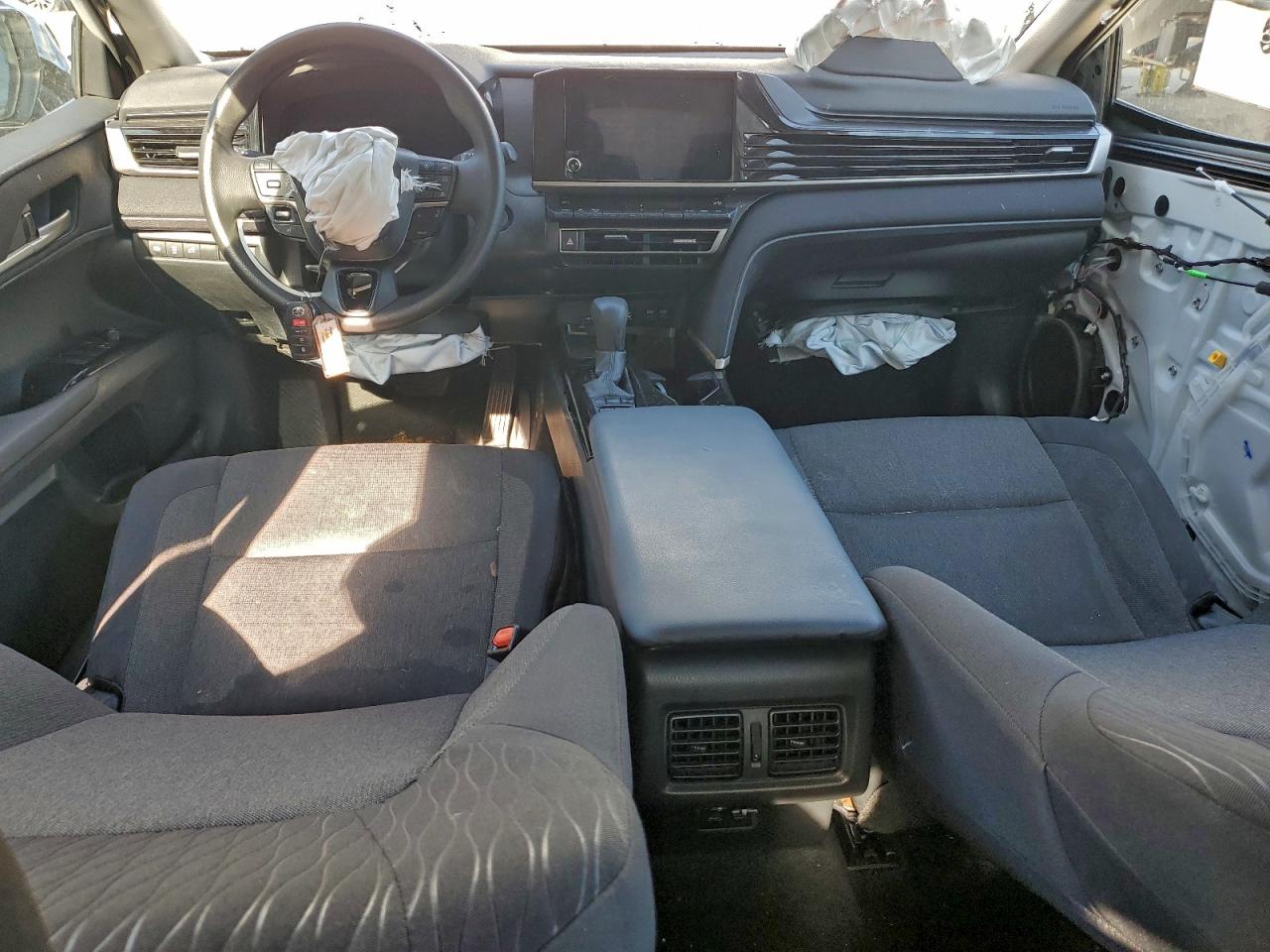 2025 TOYOTA CAMRY XSE photo 8