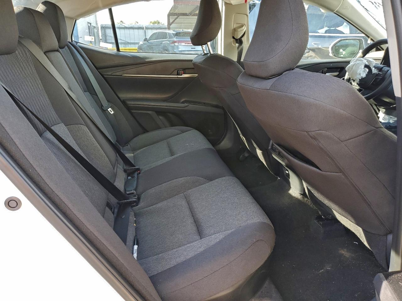 2025 TOYOTA CAMRY XSE photo 10