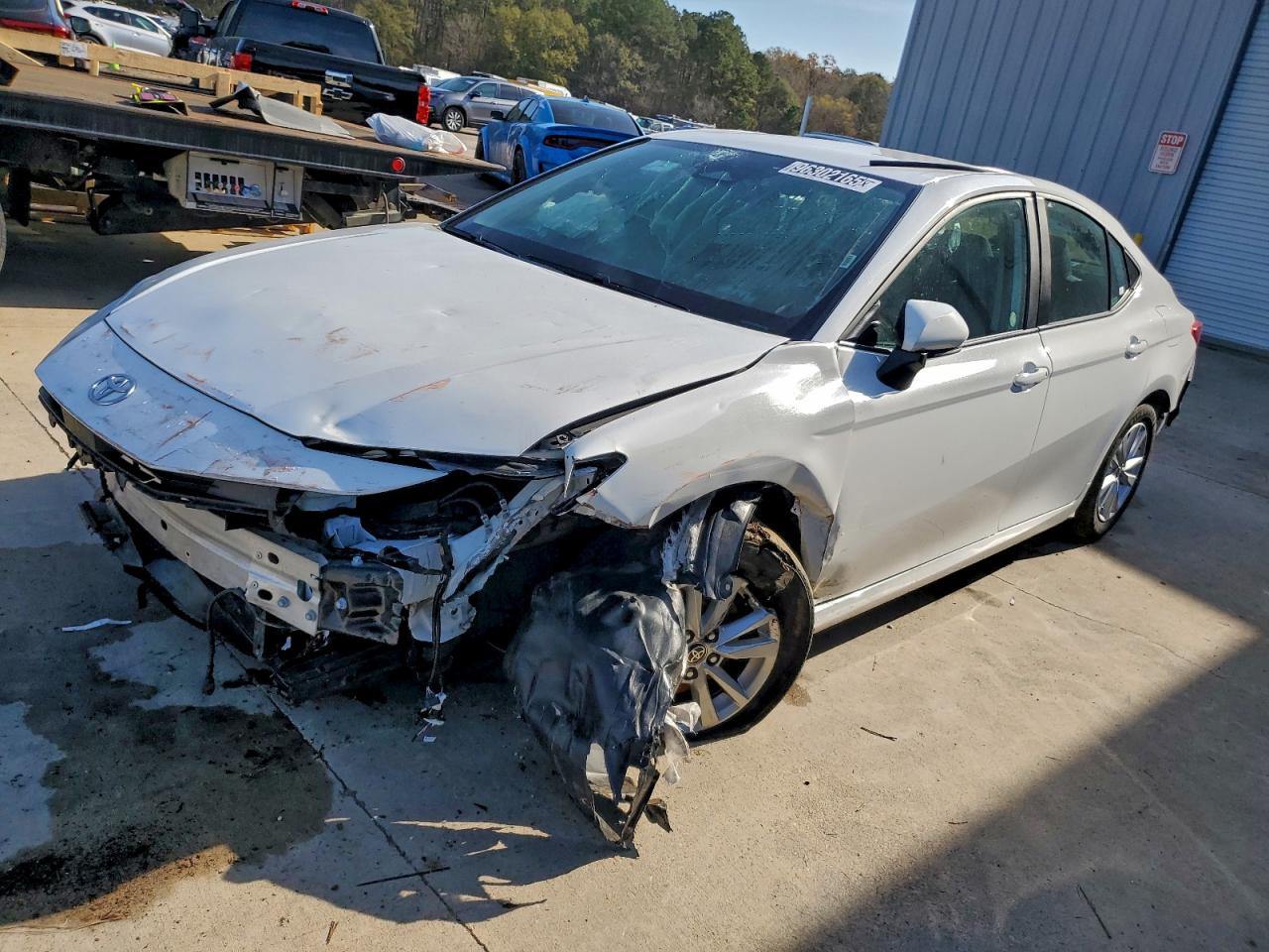 2025 TOYOTA CAMRY
