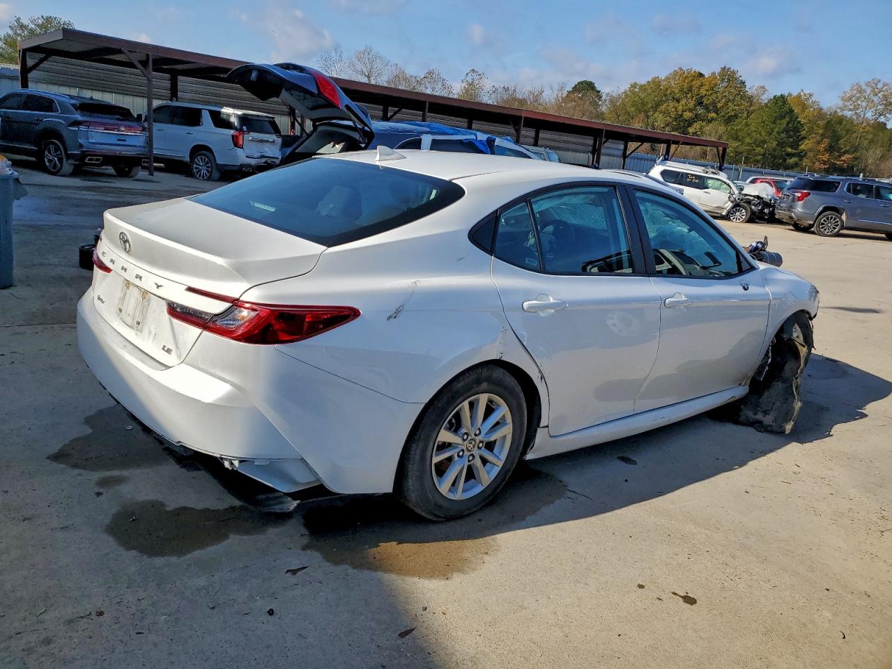 2025 TOYOTA CAMRY XSE photo 3