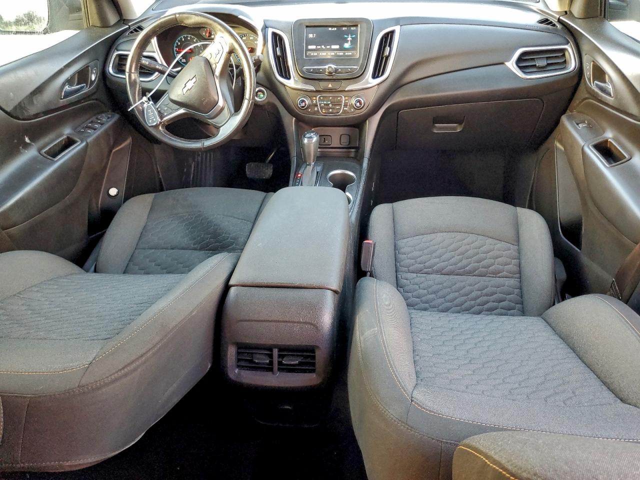 2018 CHEVROLET EQUINOX LT photo 8