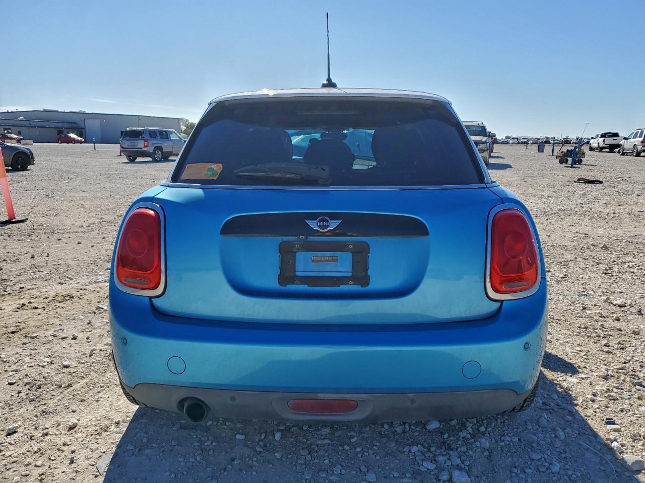 2016 MINI COOPER photo 6