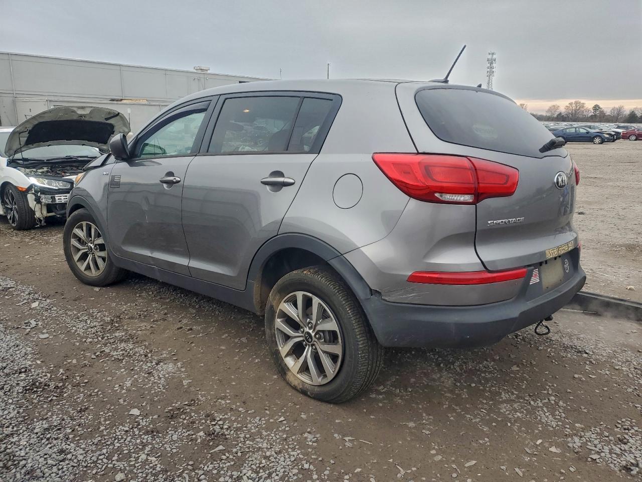 2016 KIA SPORTAGE LX photo 2
