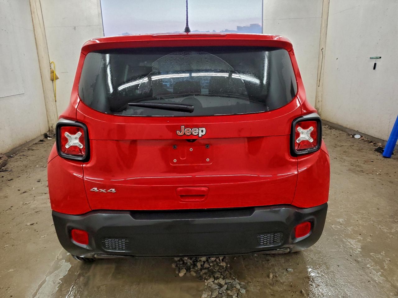2023 JEEP RENEGADE LATITUDE photo 6