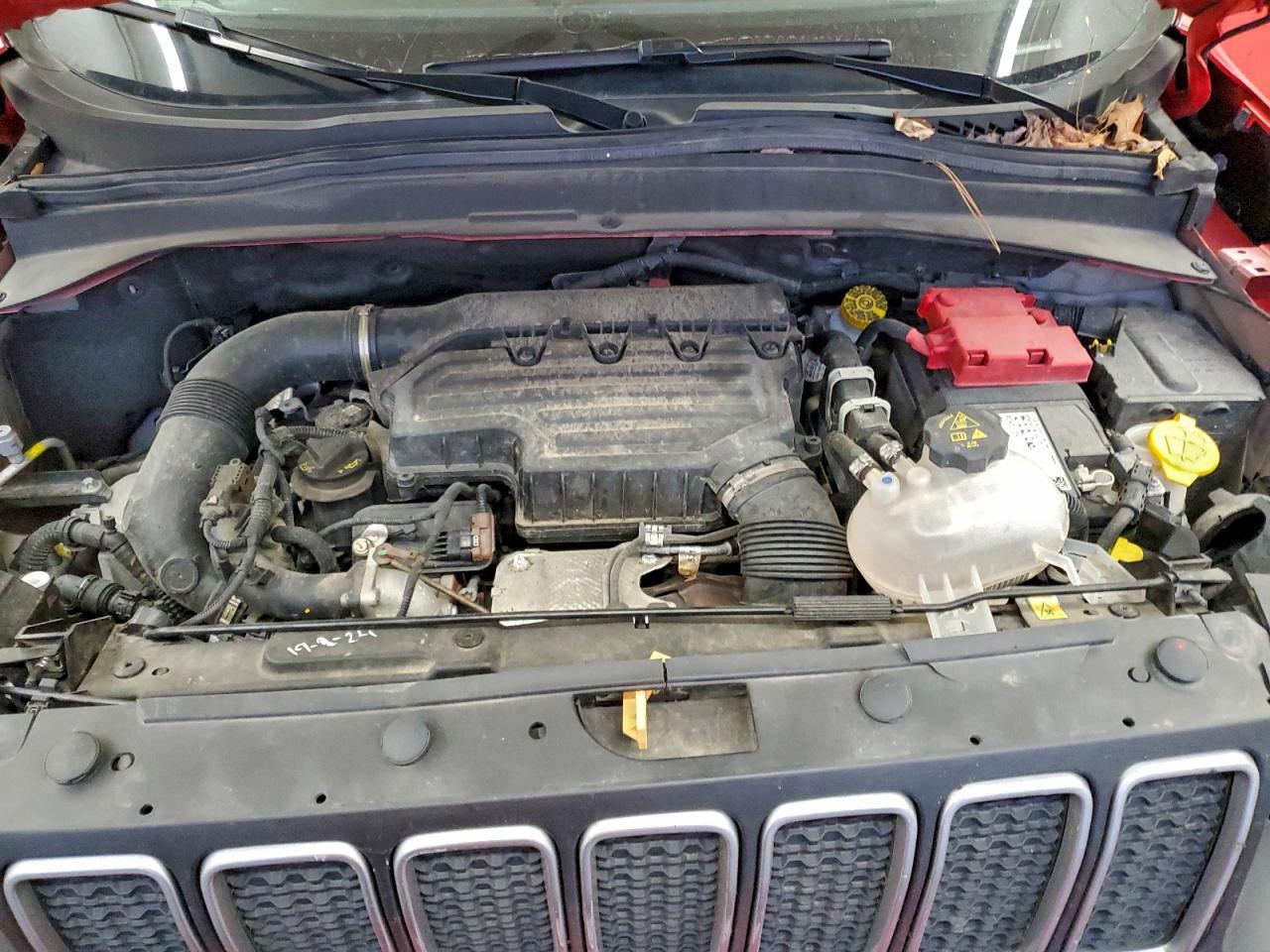 2023 JEEP RENEGADE LATITUDE photo 12