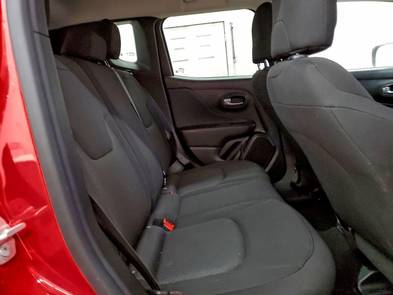 2023 JEEP RENEGADE LATITUDE photo 11