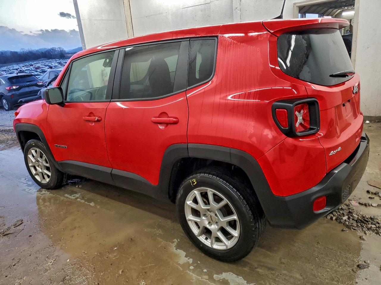 2023 JEEP RENEGADE LATITUDE photo 2