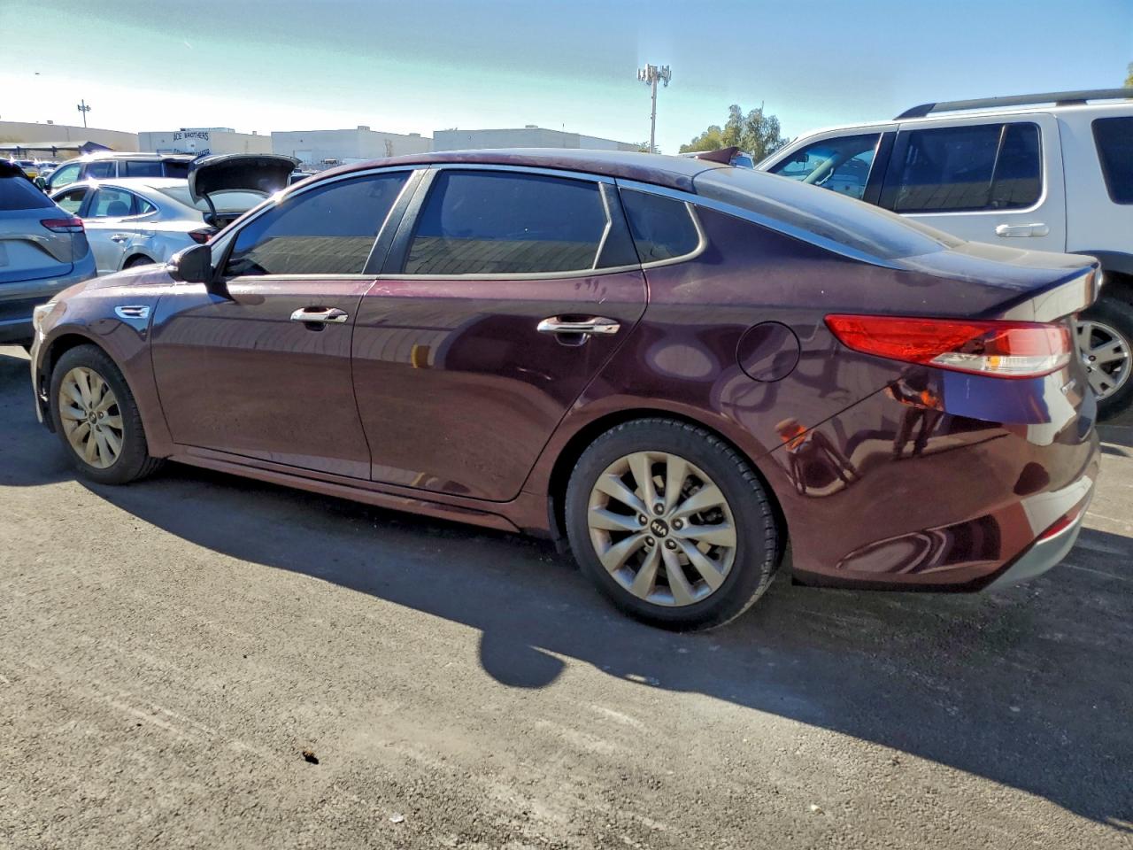 2018 KIA OPTIMA LX photo 2