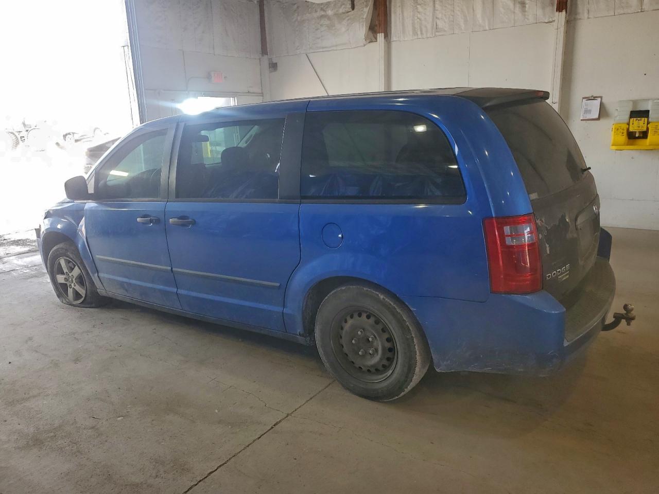 2008 DODGE GRAND CARAVAN SE photo 2