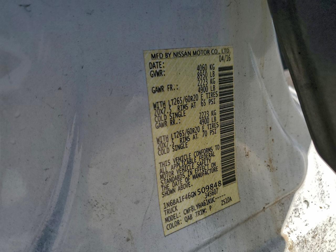 2016 NISSAN TITAN XD SL photo 13