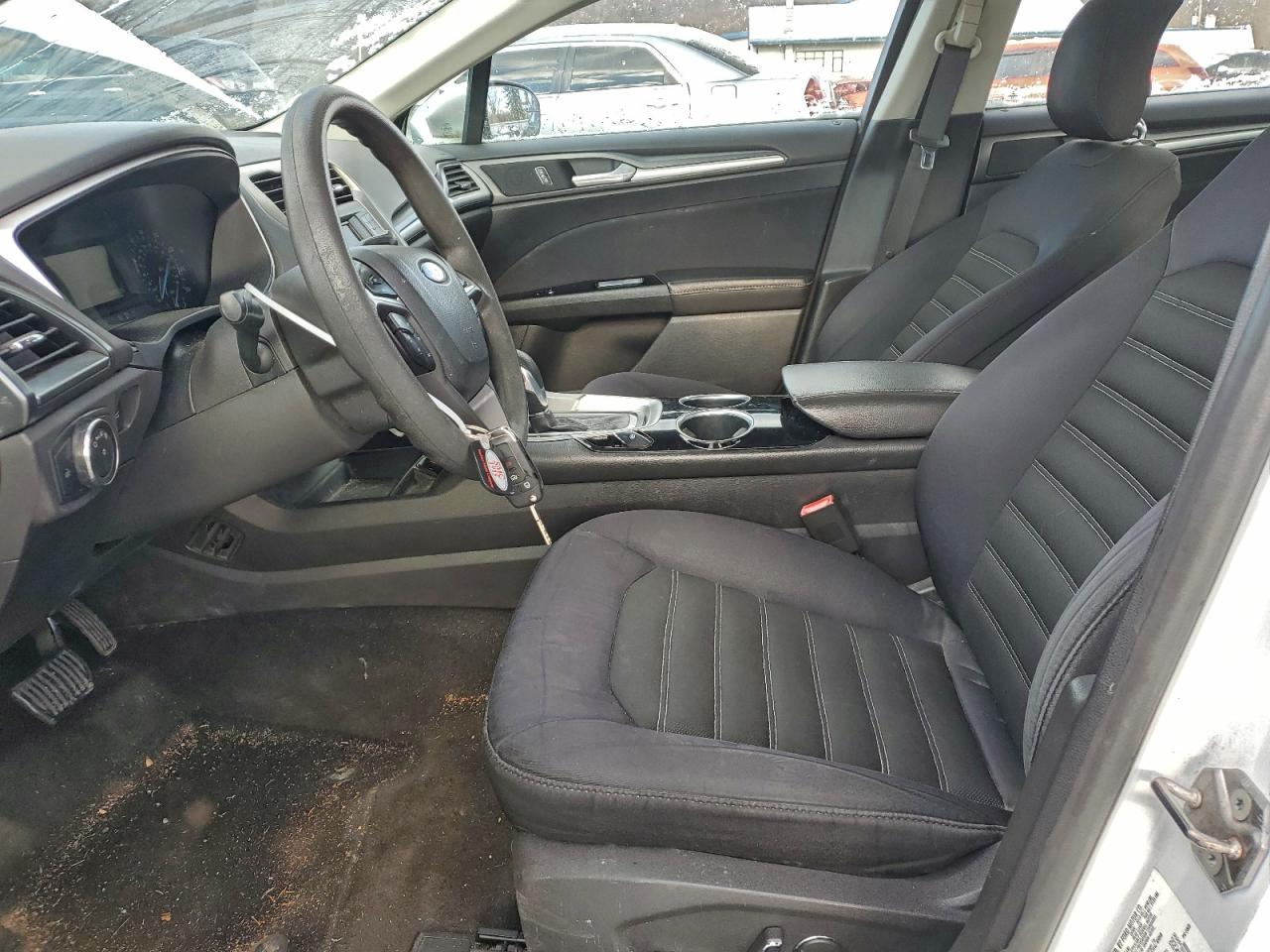 2013 FORD FUSION SE photo 7