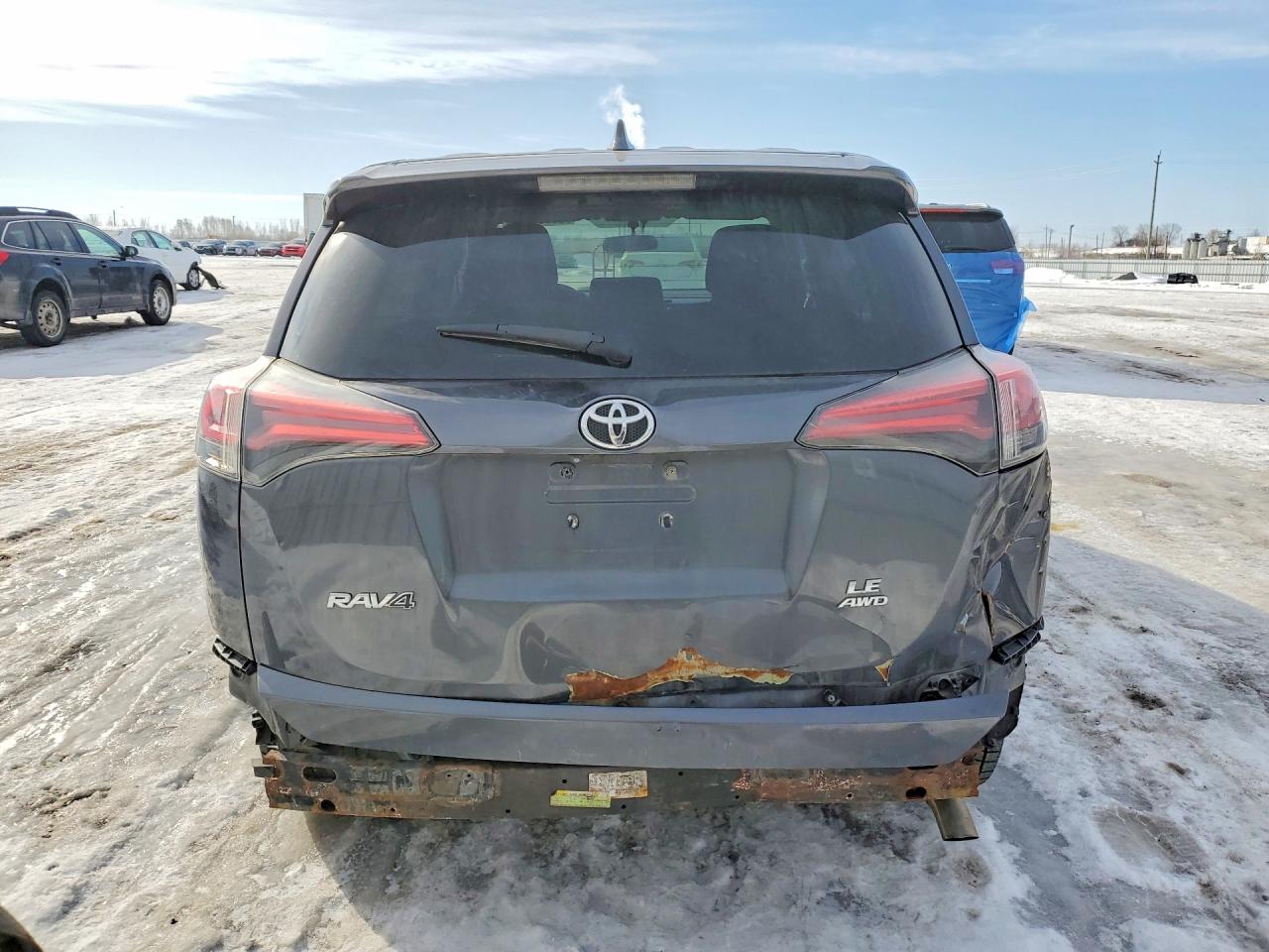 2016 TOYOTA RAV4 LE photo 6