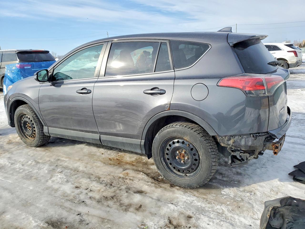2016 TOYOTA RAV4 LE photo 2