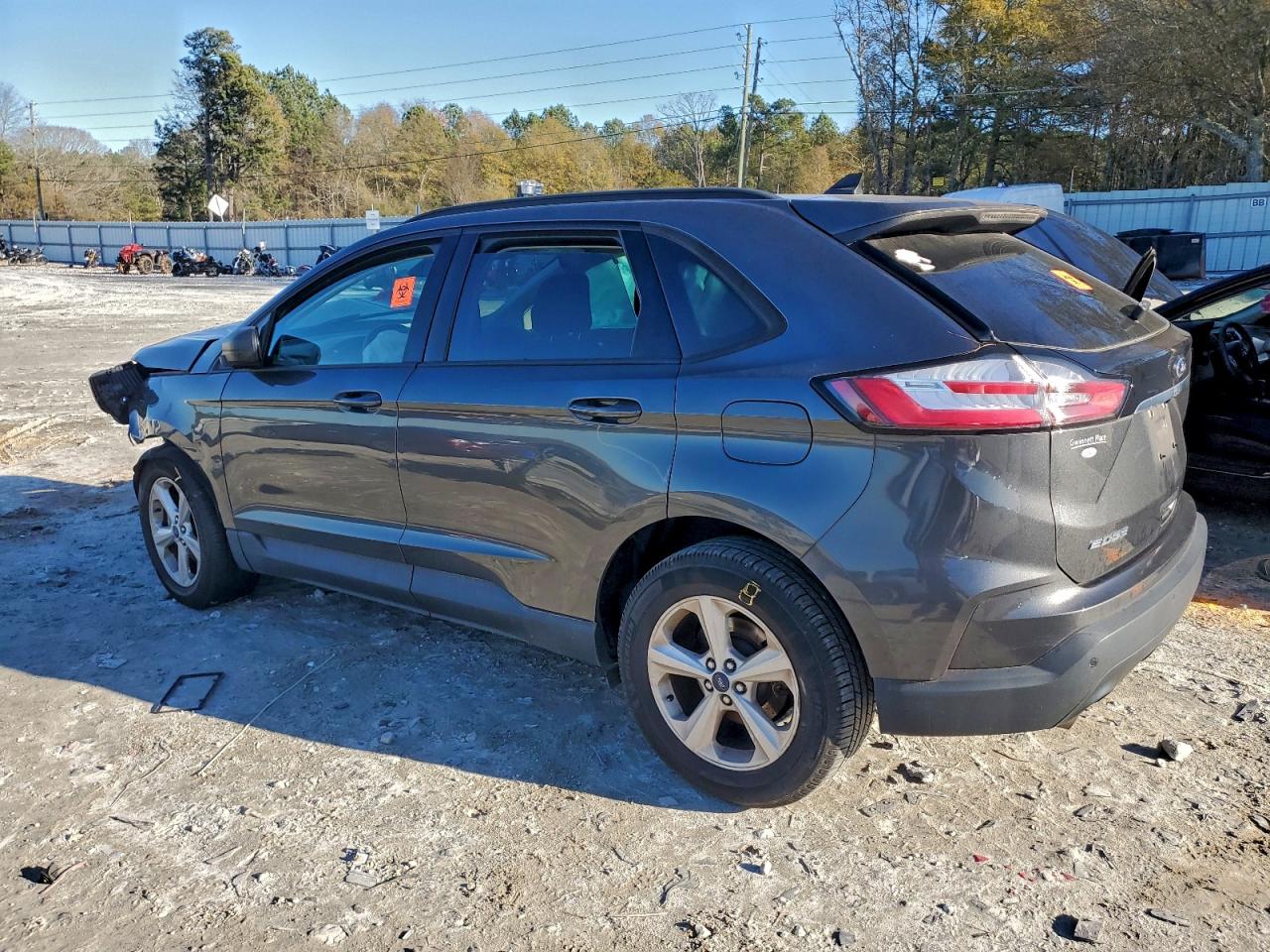 2020 FORD EDGE SE photo 4