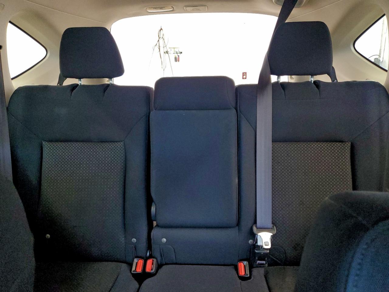 2015 HONDA CR-V LX photo 10