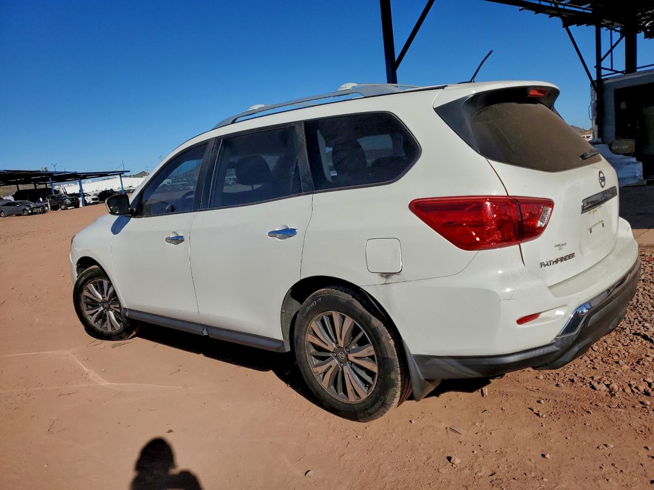 2017 NISSAN PATHFINDER S photo 4