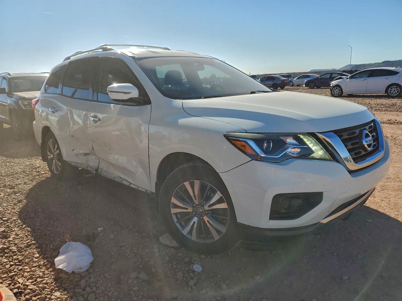2017 NISSAN PATHFINDER S photo 10