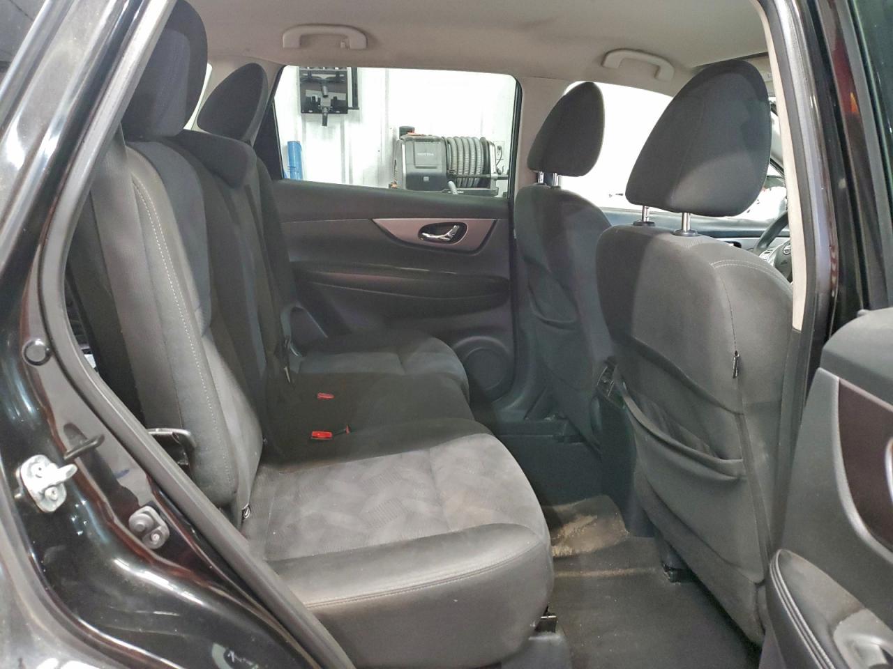 2016 NISSAN ROGUE S photo 31