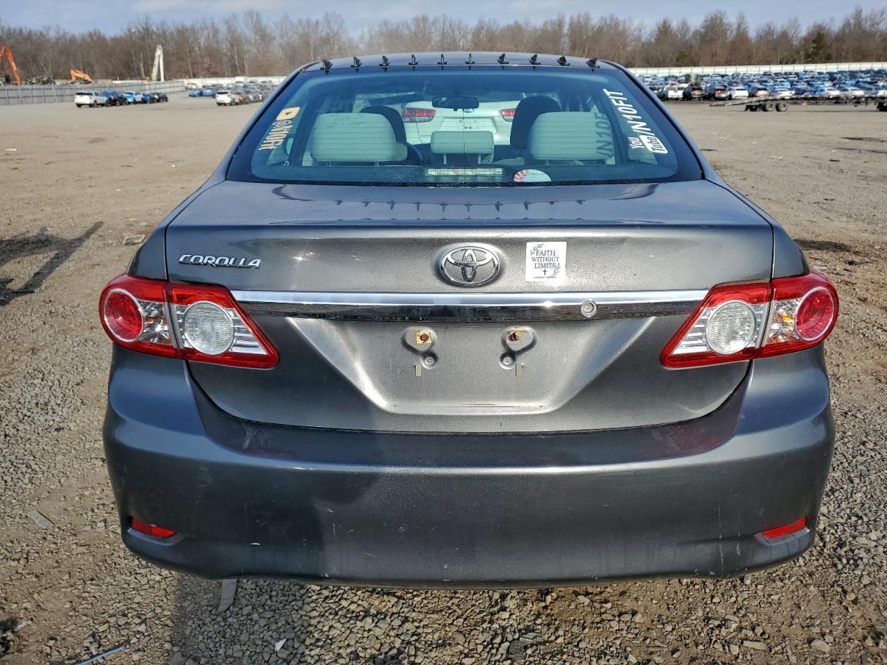 2012 TOYOTA COROLLA BASE photo 6