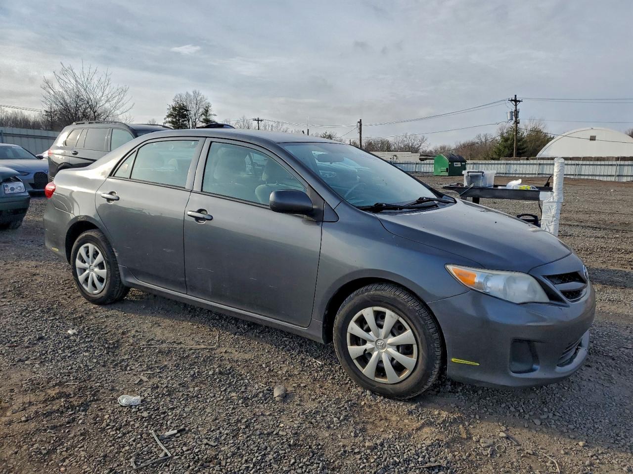 2012 TOYOTA COROLLA BASE photo 4