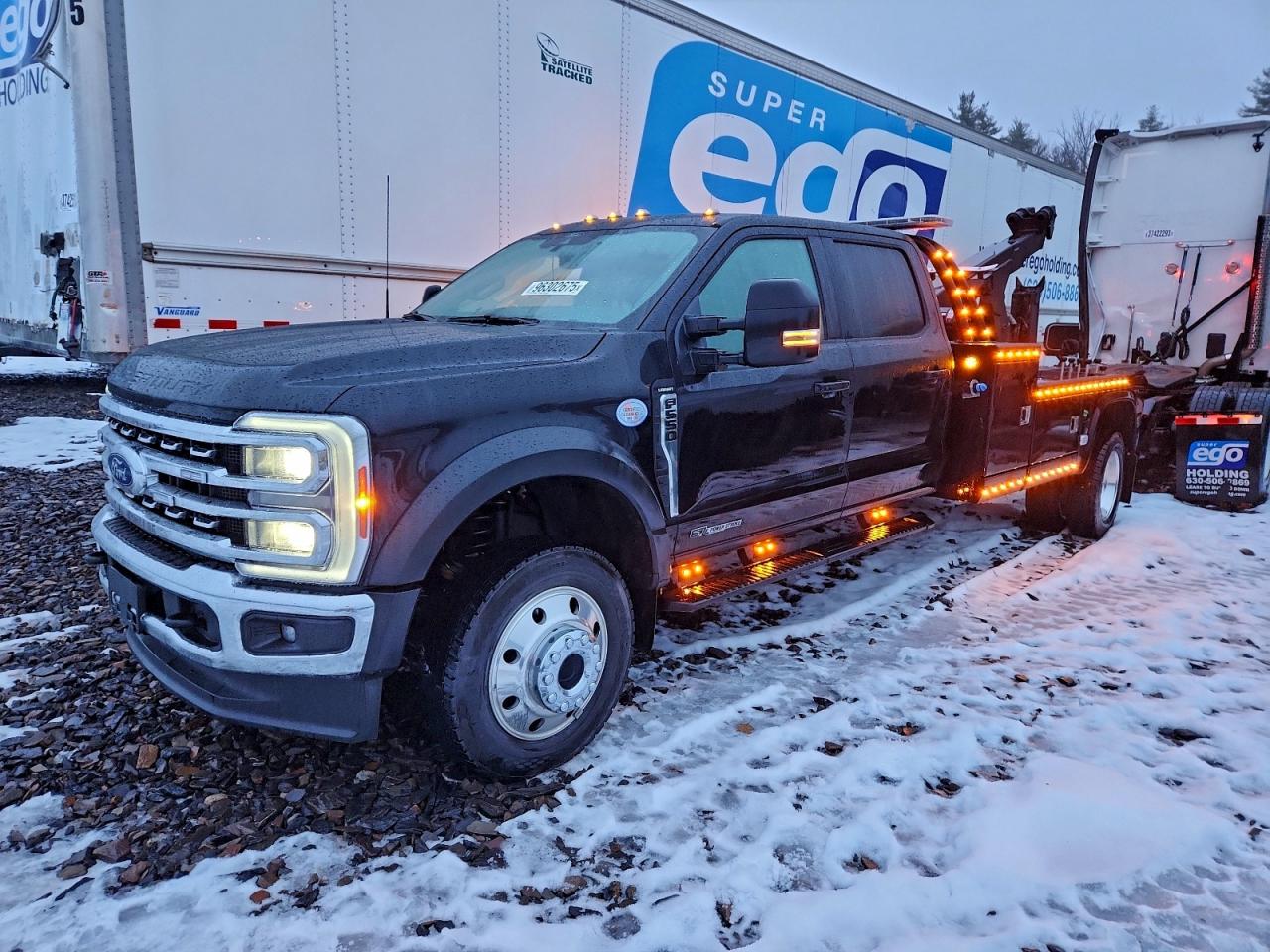 2025 FORD F550 SUPER - TOW TRUCK photo 2