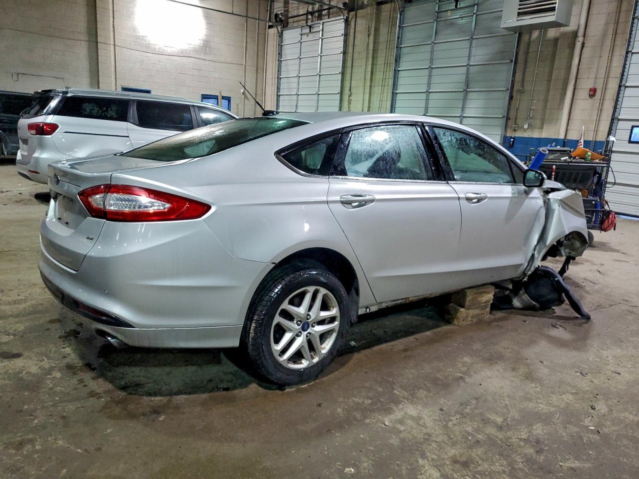 2015 FORD FUSION SE photo 3