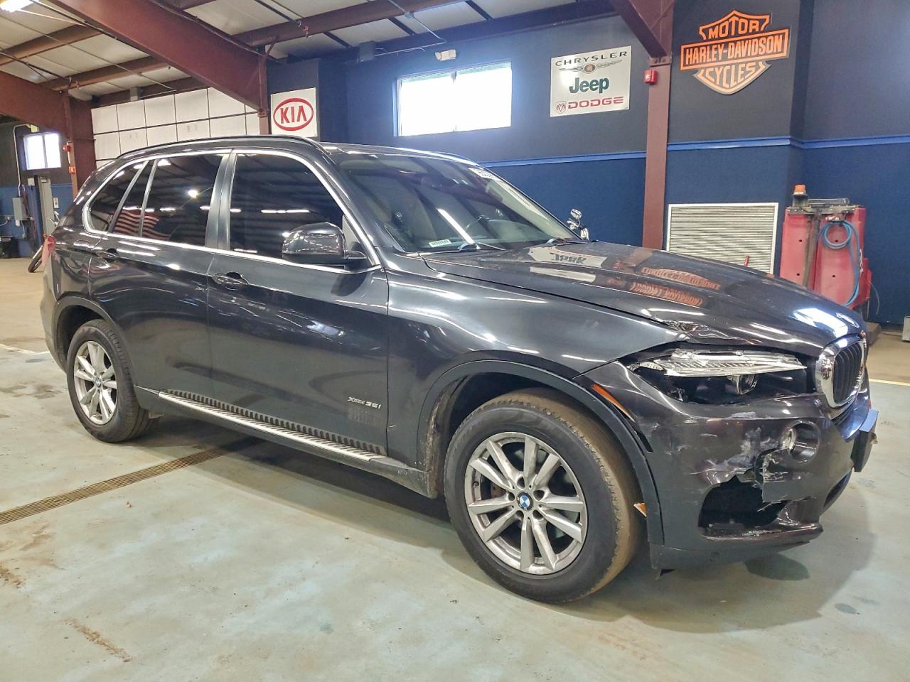 2015 BMW X5 XDRIVE35I photo 4