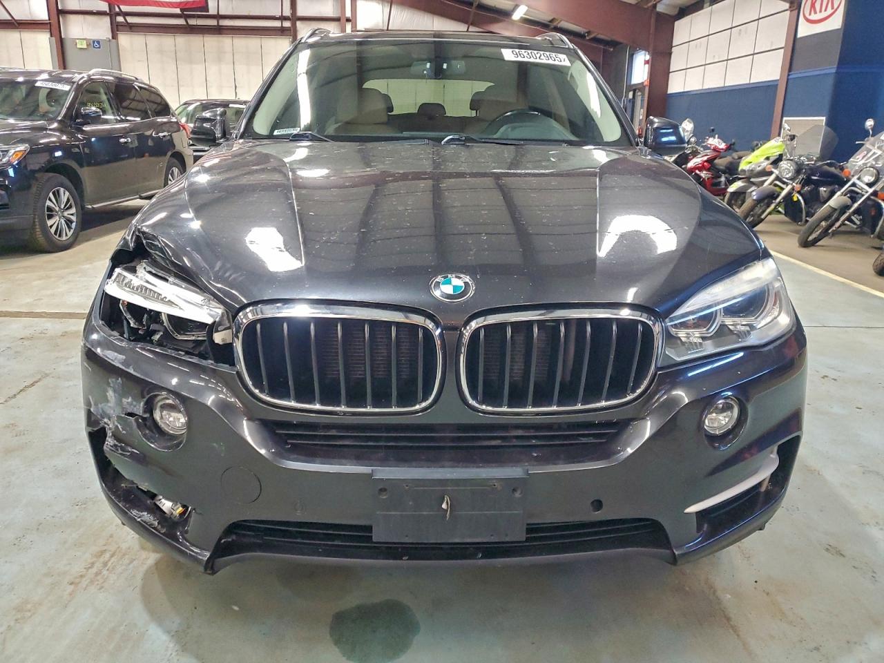 2015 BMW X5 XDRIVE35I photo 5