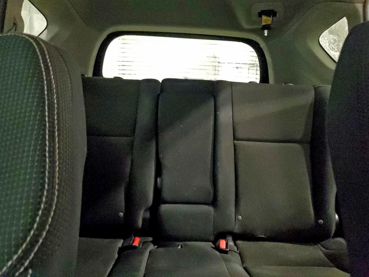 2016 TOYOTA RAV4 XLE photo 10