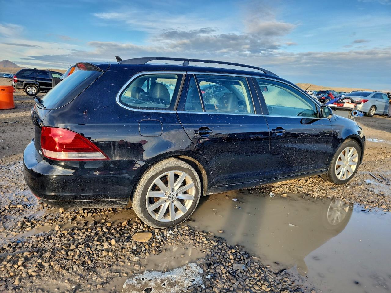 2011 VOLKSWAGEN JETTA TDI photo 3
