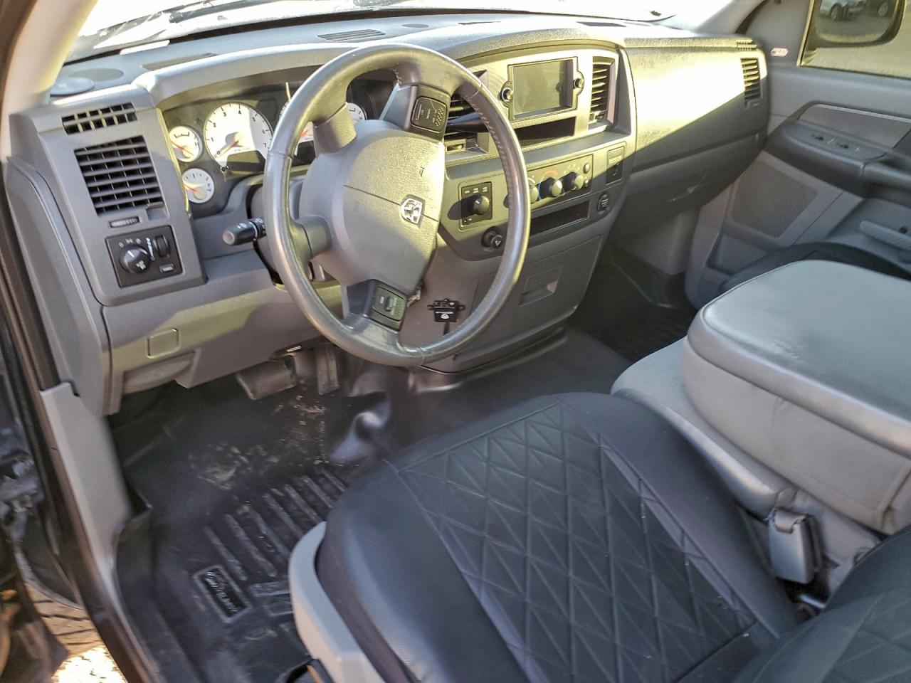 2007 DODGE RAM 1500 ST photo 8