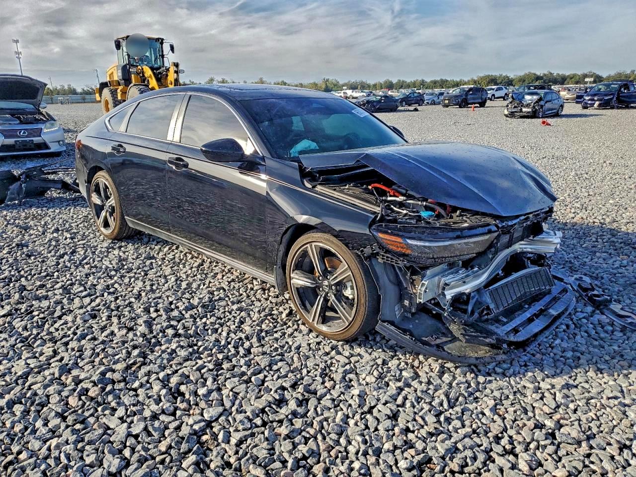 2025 HONDA ACCORD HYBRID SPORT photo 10