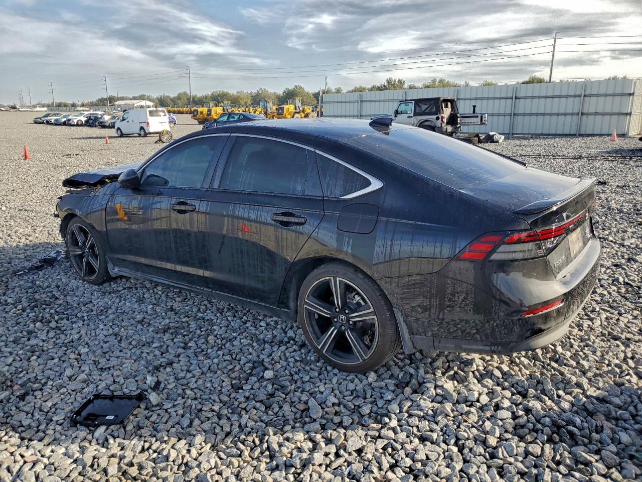 2025 HONDA ACCORD HYBRID SPORT photo 4