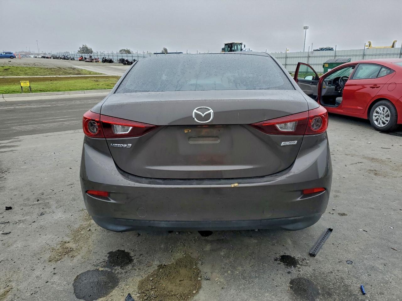 2014 MAZDA 3 SV photo 11