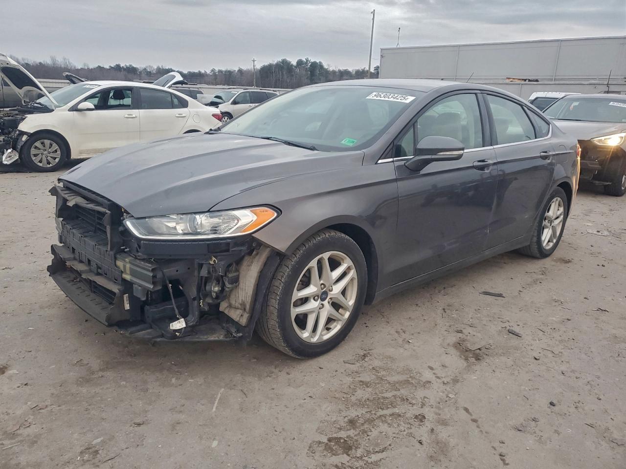 2016 FORD FUSION