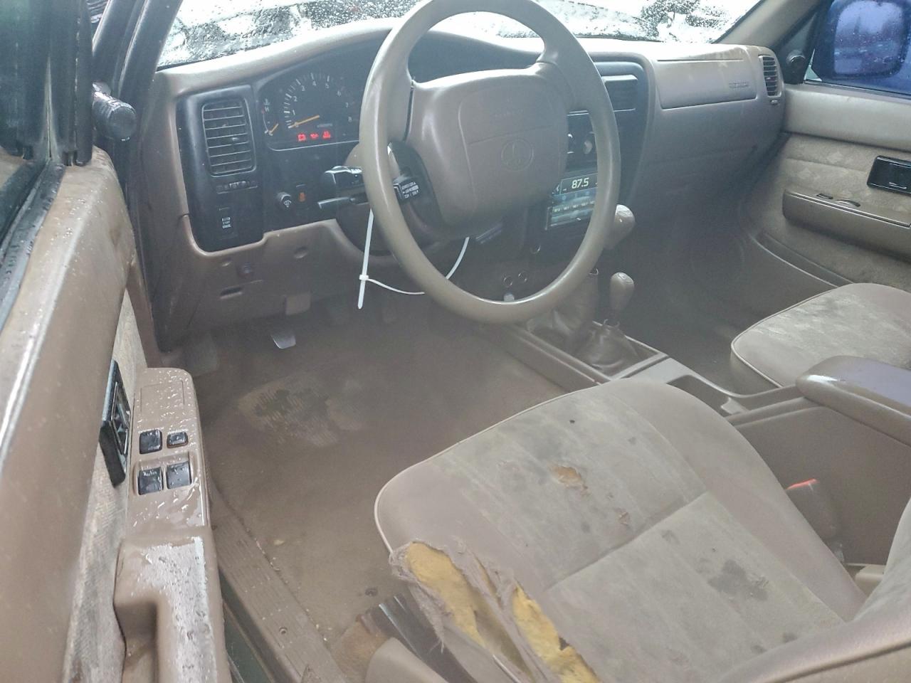2000 TOYOTA TACOMA XTRACAB photo 8