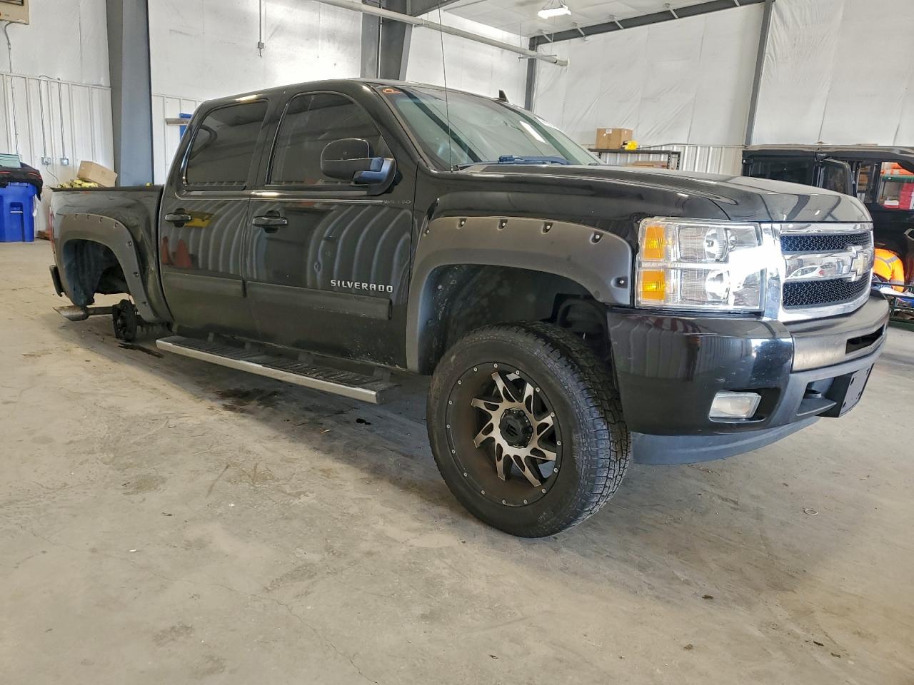 2010 CHEVROLET SILVERADO K1500 LTZ photo 4