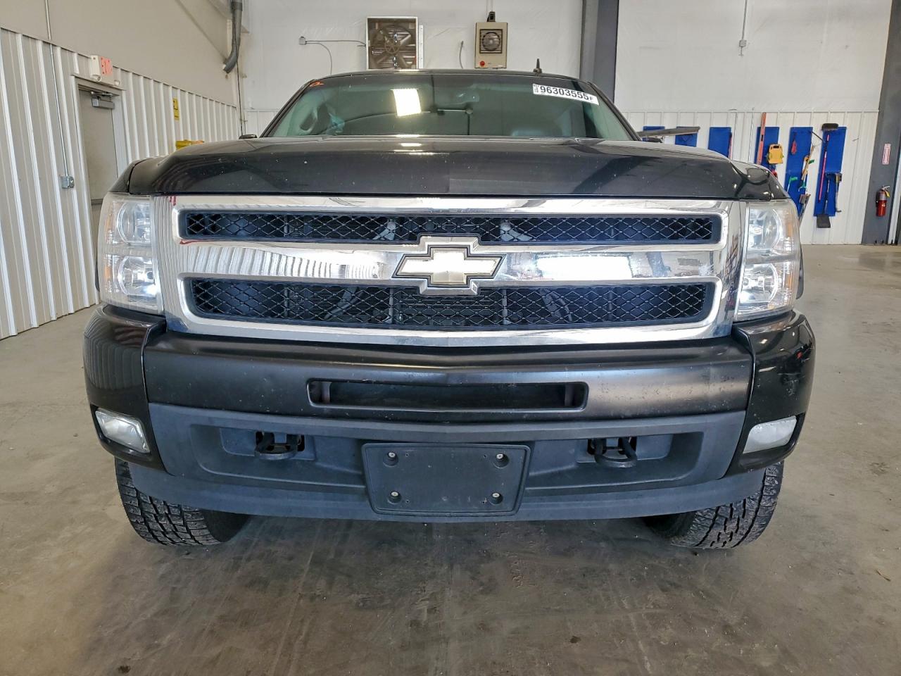2010 CHEVROLET SILVERADO K1500 LTZ photo 5
