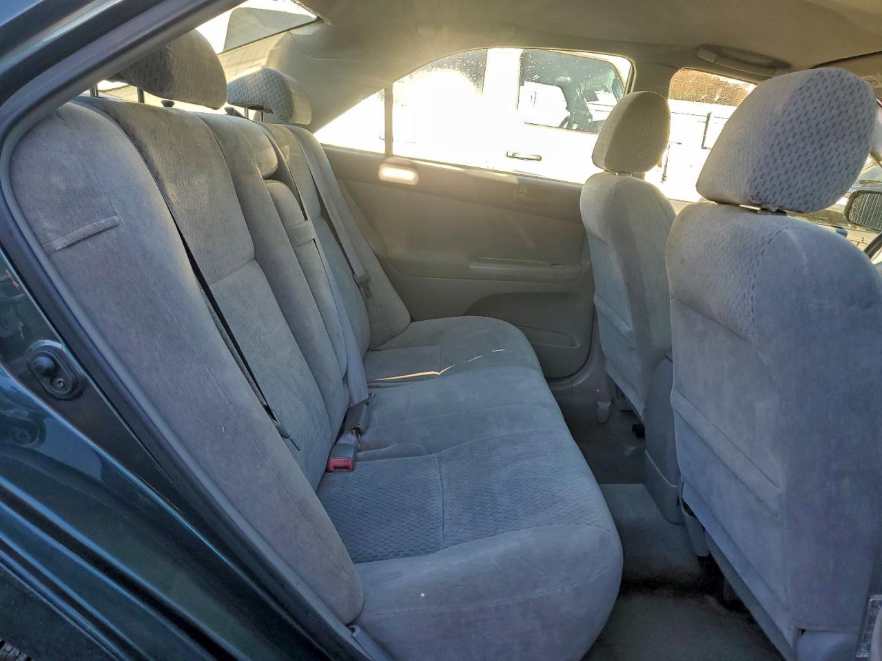 2003 TOYOTA CAMRY LE photo 10